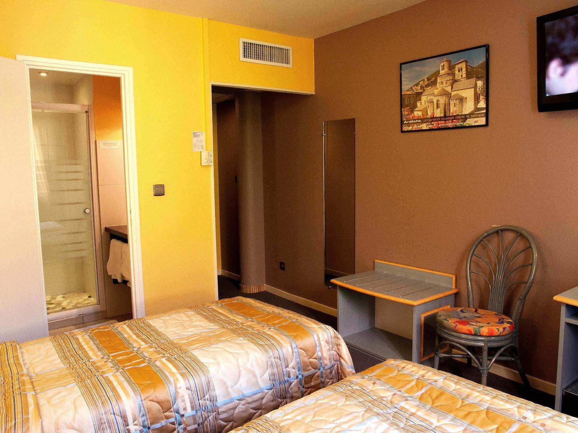 Logis Hotel Restaurant Azalees Tournon-sur-Rhone Buitenkant foto